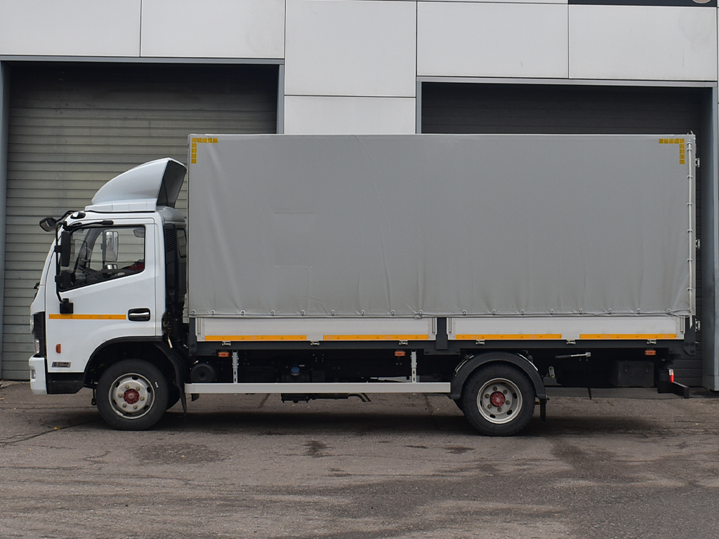 Тентованный фургон DongFeng Z55L